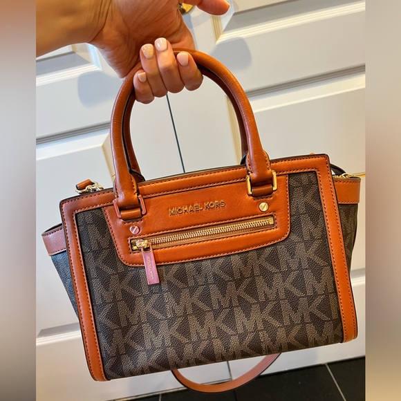 Michael Kors MK Small Satchel Shoulder Tote - Picture 1 of 6